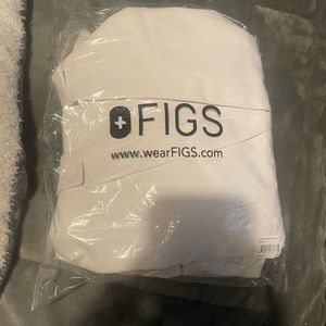 Figs Brand. Women’s Bellevue Short Lab Coat. Size Medium. Never worn.